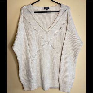 SALE ♥️ V-Neck Sweater